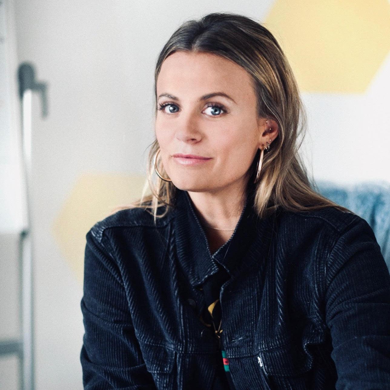Morning Routines : Louise Troen - lapochette.co