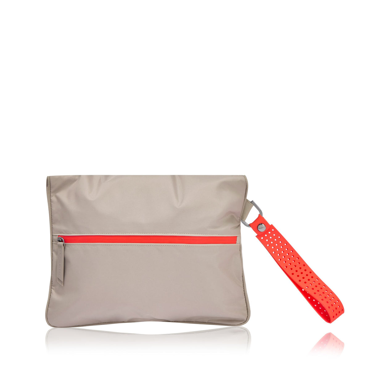 Back of La Pochette Large Waterproof Wet bag in taupe, with red silicone handle, and separate back pocket with red zip.