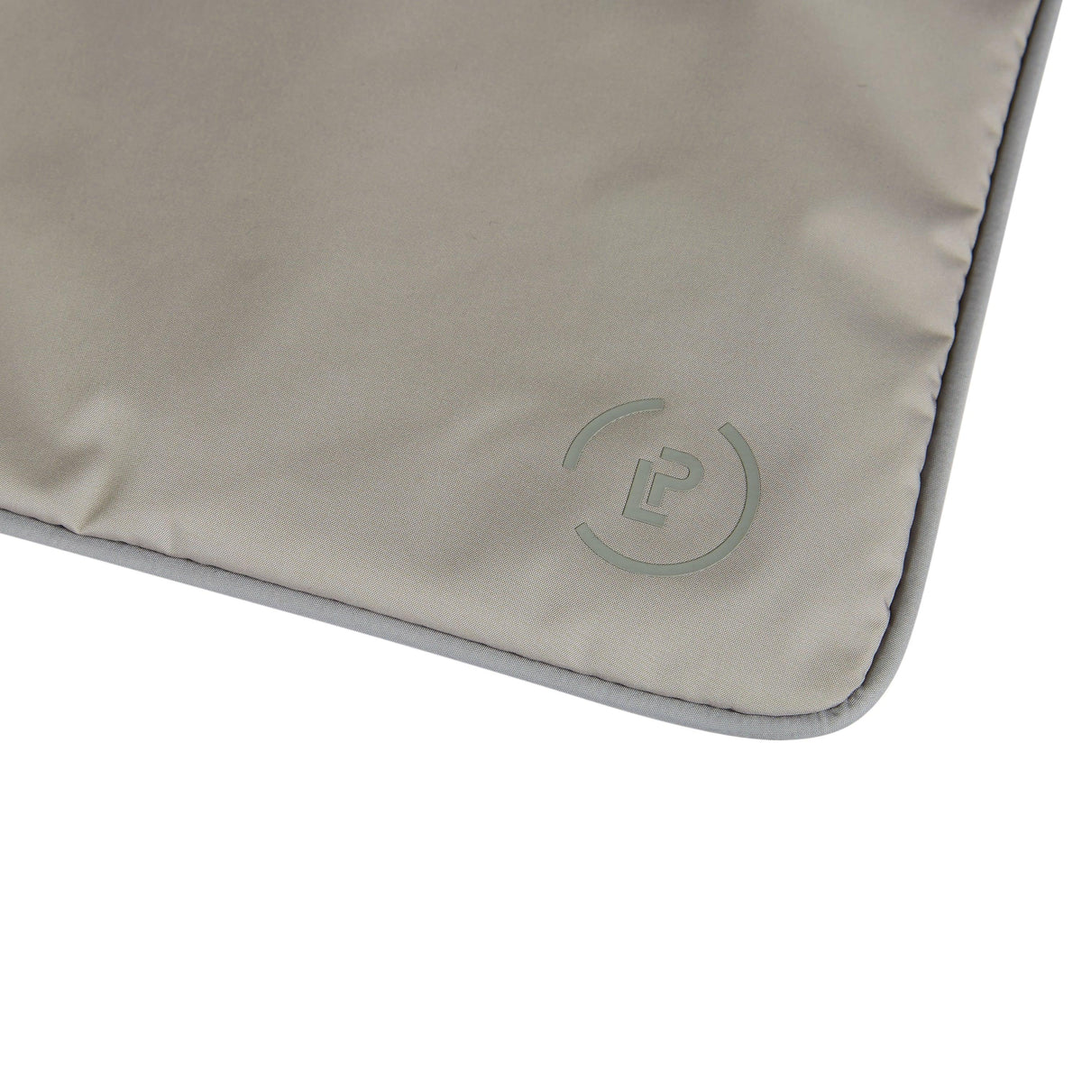 Sweat Bag in Shadow Walnut colourway La Pochette logo detail