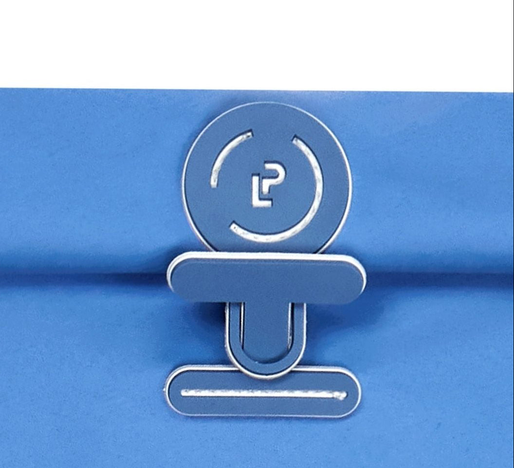 close up of silicone clasp in blue on the small waterproof wet bag